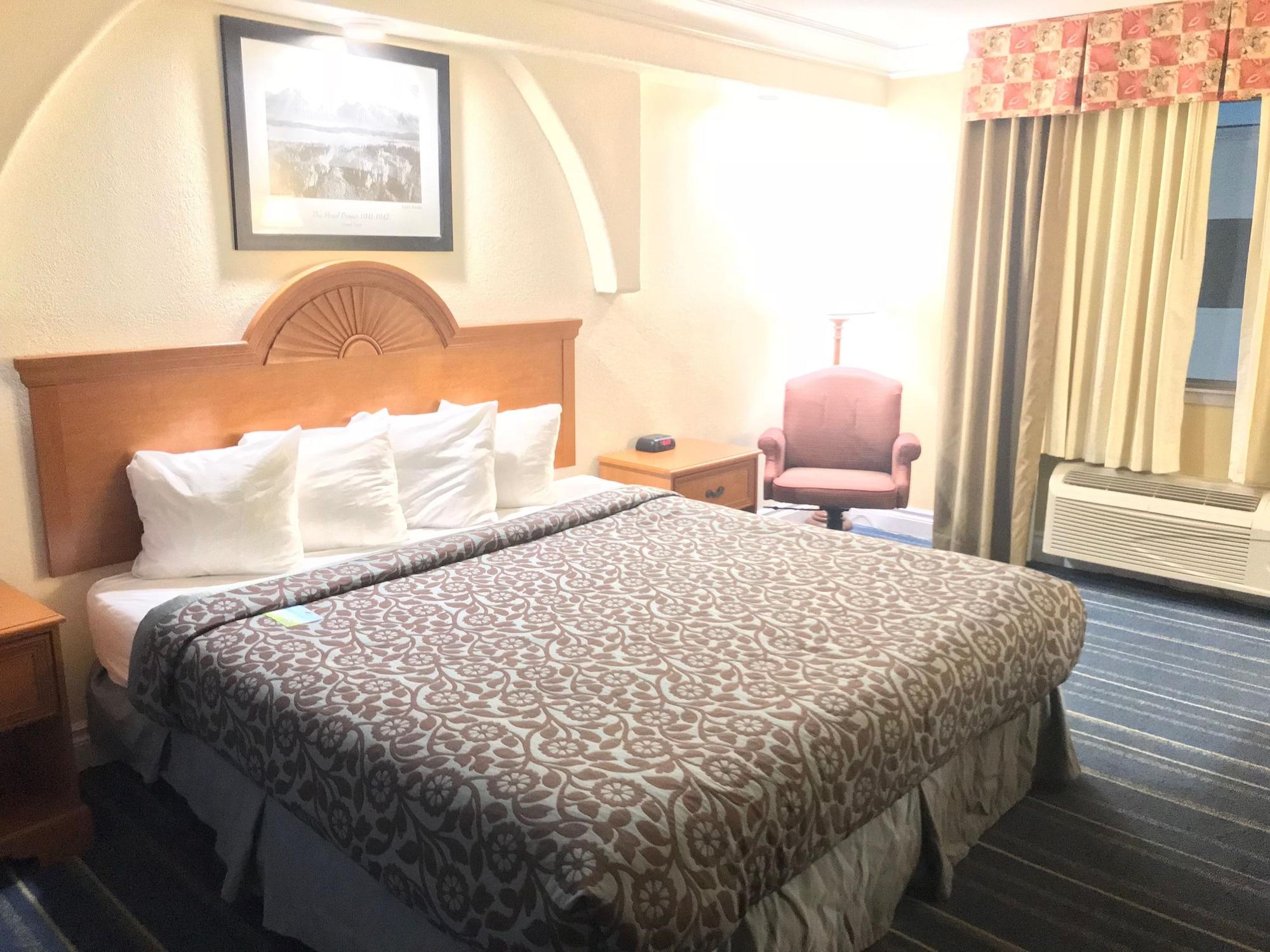 Days Inn By Wyndham San Antonio Airport Ngoại thất bức ảnh